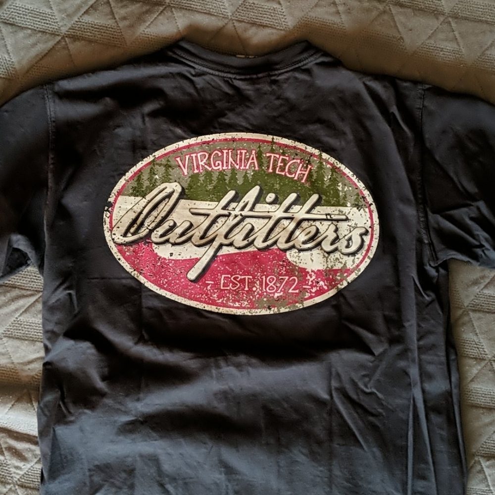 Comfort Colors | VT SS Shirt | EUC